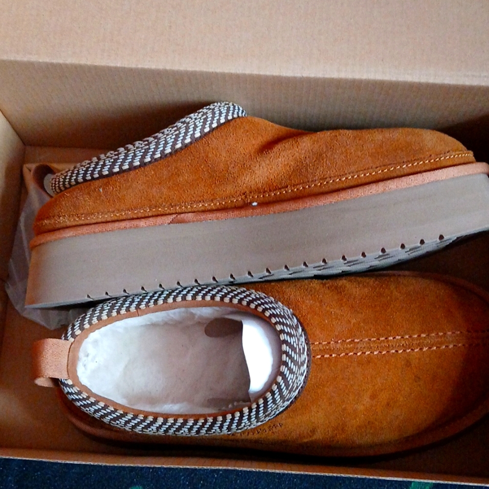 Koolaburra Ugg Slides